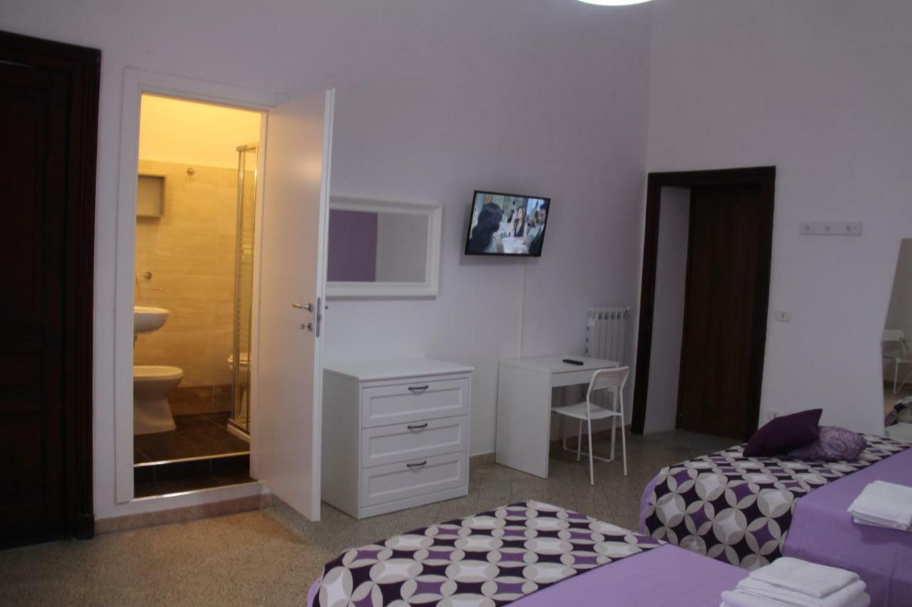 B&B Le Porte Di Napoli מראה חיצוני תמונה