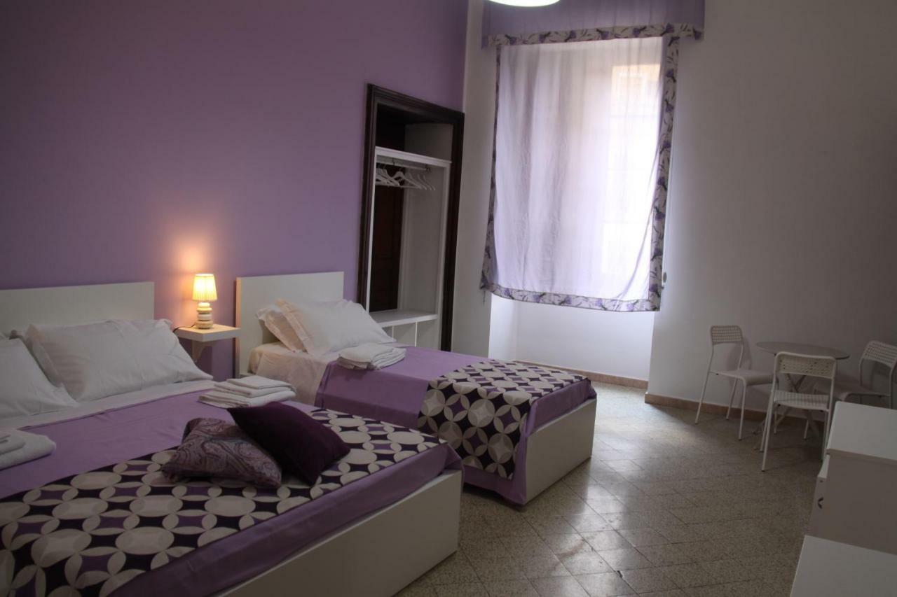 B&B Le Porte Di Napoli מראה חיצוני תמונה